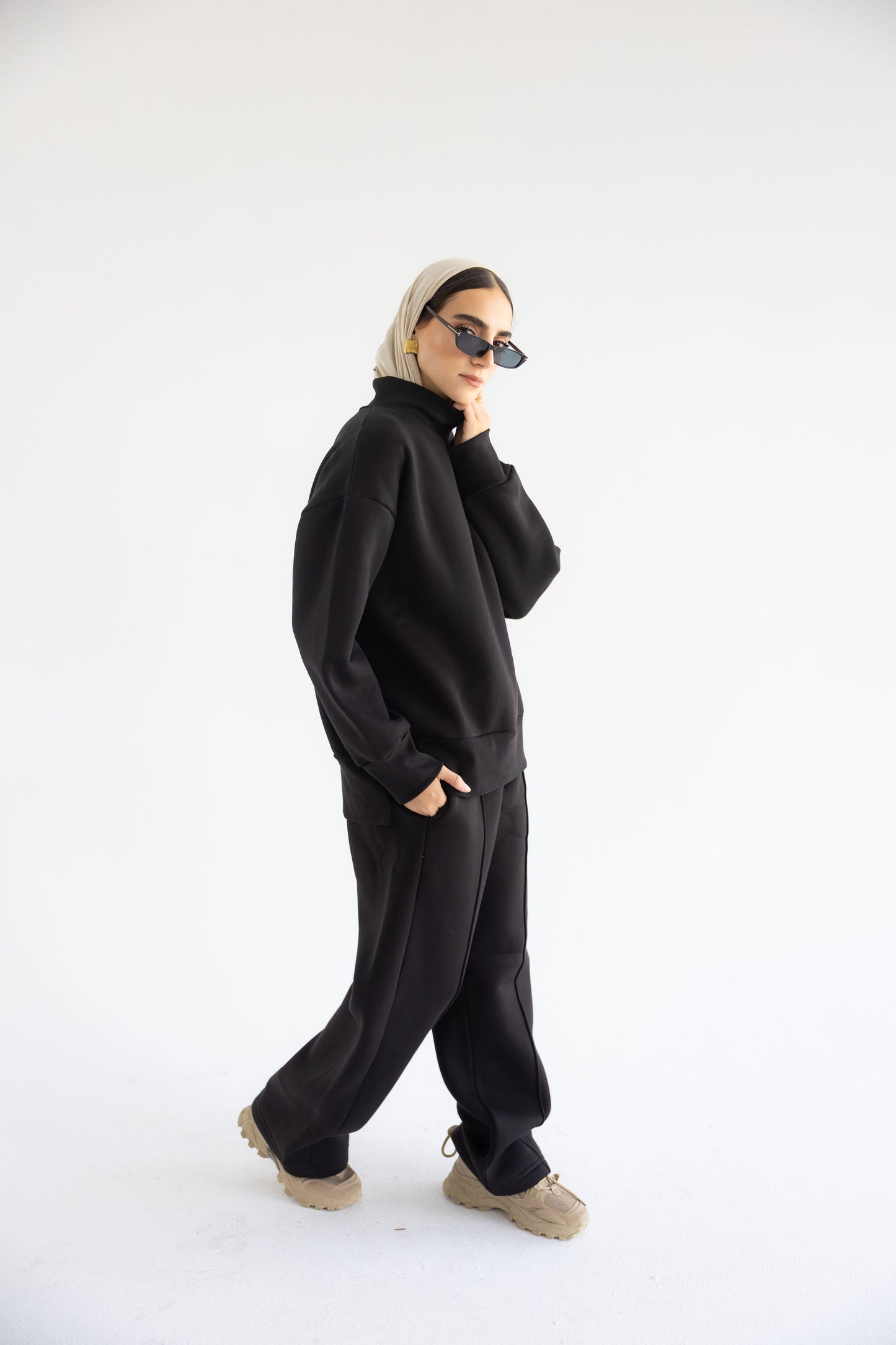 Winter Tracksuit in Black