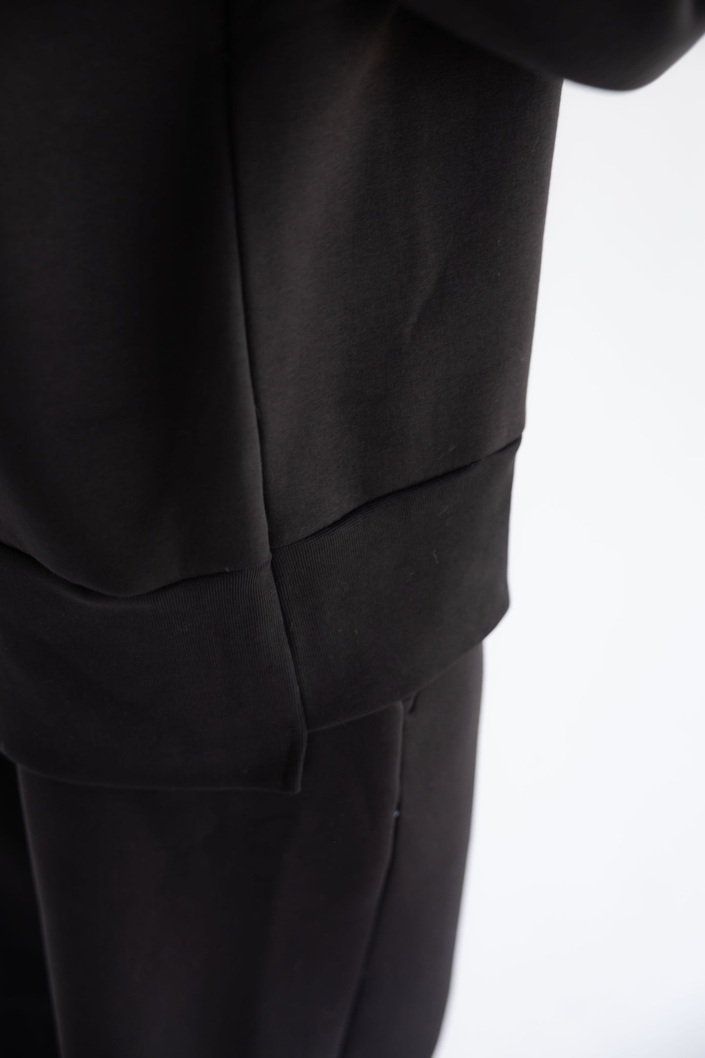 Winter Tracksuit in Black