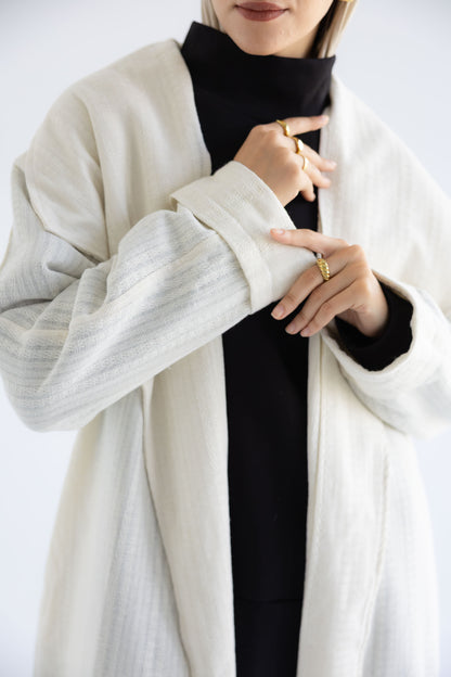 Defa' Drape Cardigan in Ivory (دِفْء)