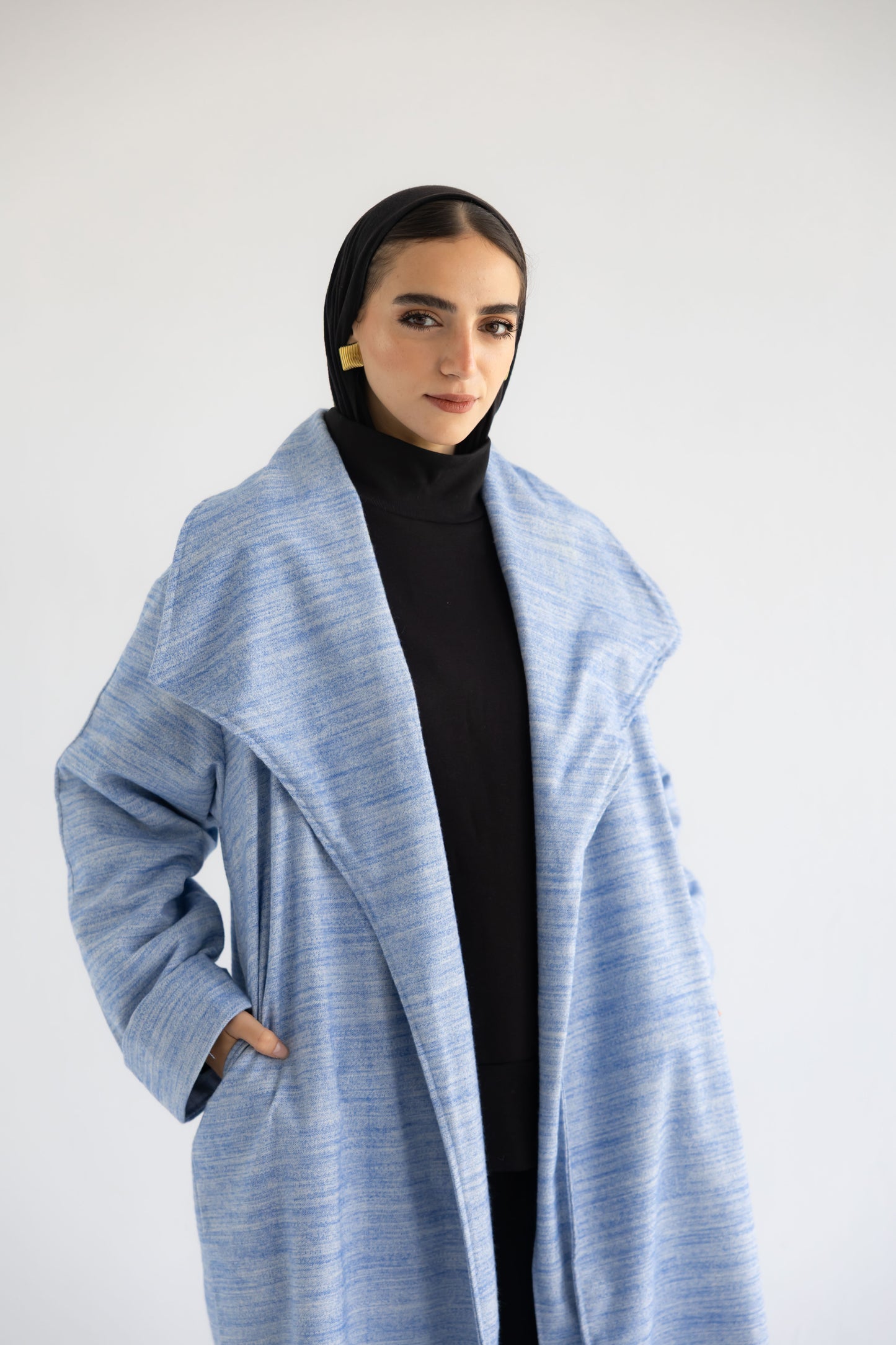 Defa' Drape Cardigan in Azure (دِفْء)