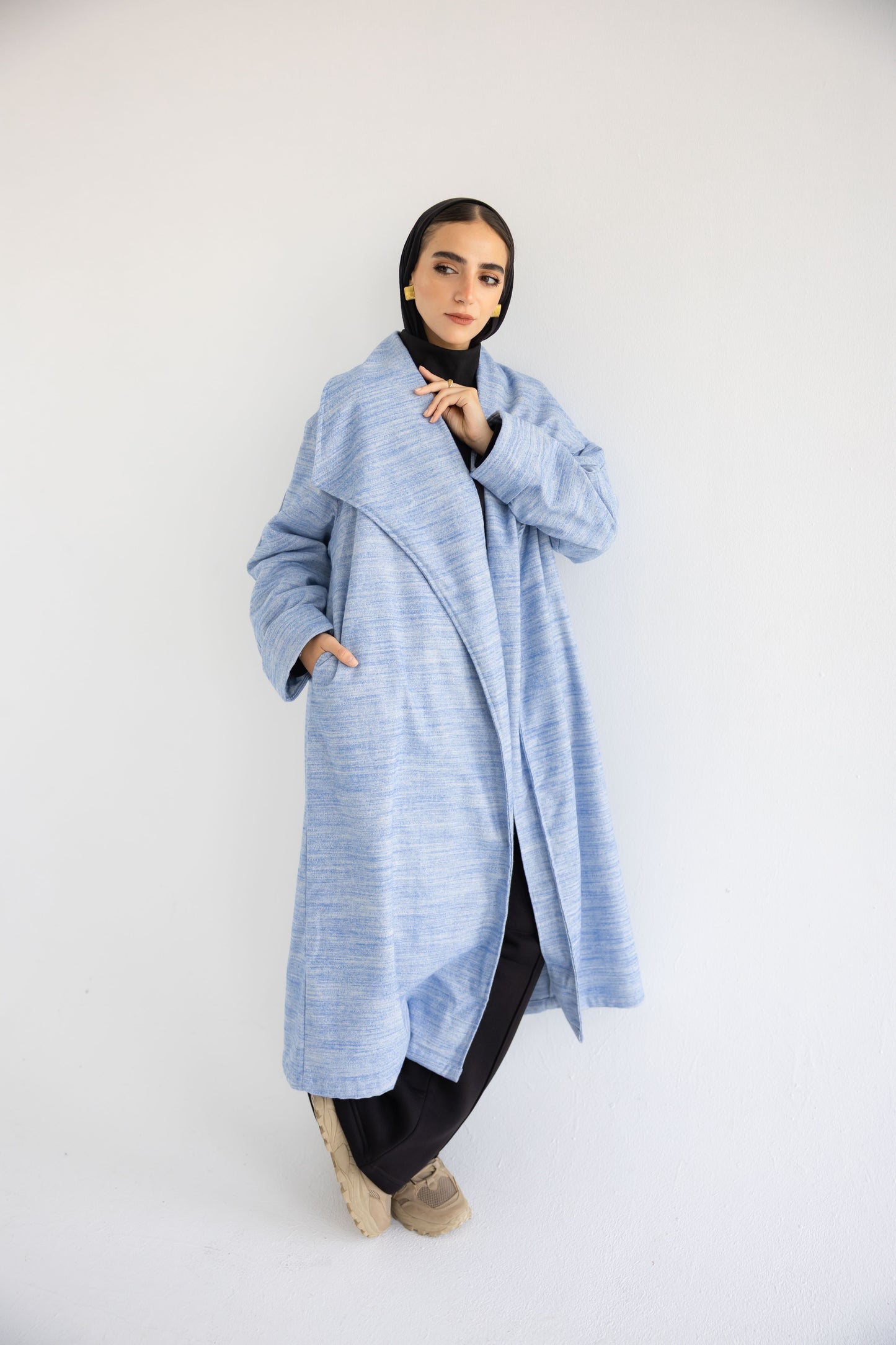 Defa' Drape Cardigan in Azure (دِفْء)
